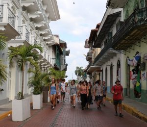 Aumenta la llegada de visitantes en primer cuatrimestre de 2022