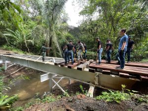 <strong>Avanzan trabajos de rehabilitación en el Camino del Oleoducto, que forma parte del Proyecto 1,000 Kilómetros de Senderos</strong>«/></a></div><div class=