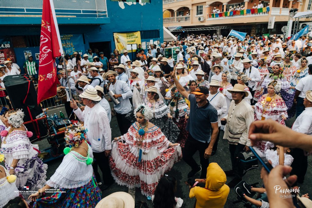 Regresa el Desfile de las Mil Polleras; ATP abre el periodo de inscripciones para delegaciones de la versión 2023