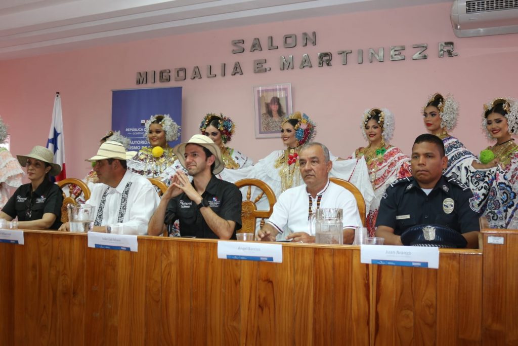 <strong>Todo listo para el Desfile de las Mil Polleras 2023</strong>“/></a></div><div class=