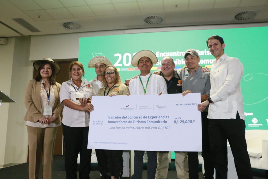 <strong>Comunidad de Mata Oscura en Veraguas, Ganadora del Concurso de Experiencias Innovadoras de Turismo Comunitario</strong> “/></a></div><div class=