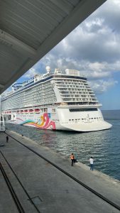 Puerto de Amador recibe miles de turistas a bordo de dos cruceros