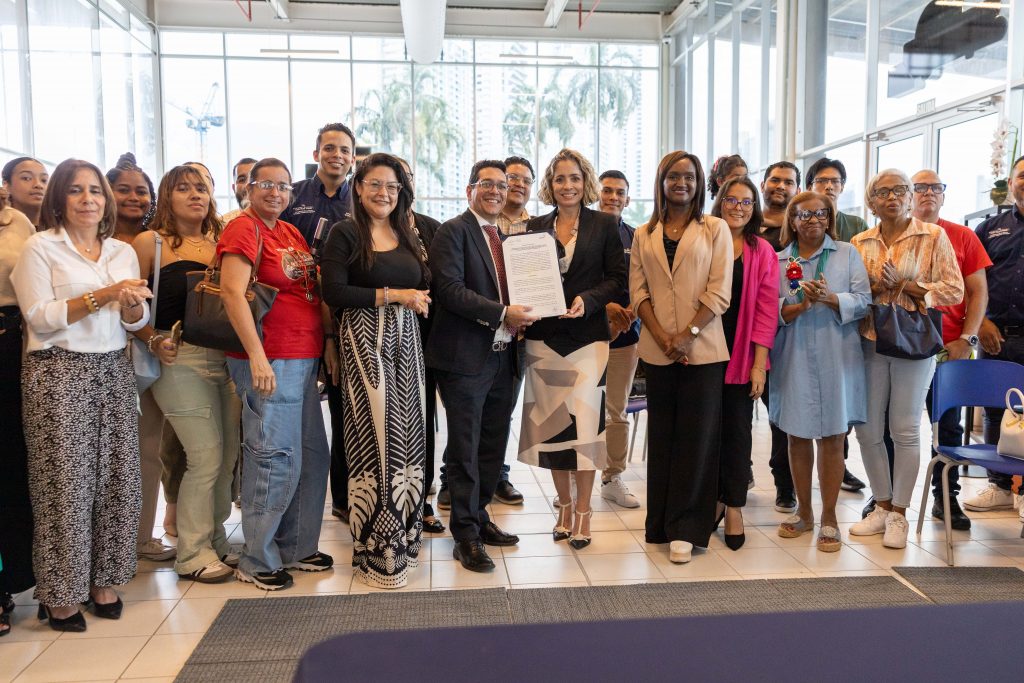 ATP y Ampyme firman convenio para fortalecer el ecosistema emprendedor en Herrera
