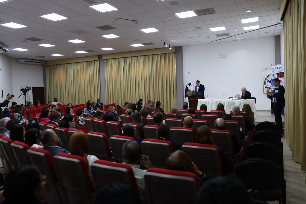 Directores de la ATP se capacitan en historia constitucional y participación ciudadana