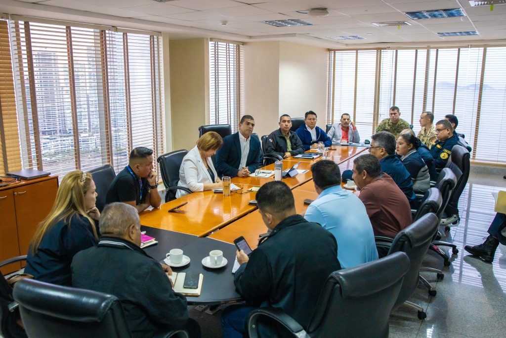 ATP y estamentos de seguridad refuerzan estrategias para la protección de los turistas en Panamá.