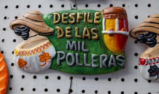 Los Santos invita a descubrir un destino completo durante la semana del Desfile de las Mil Polleras