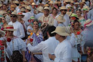Desfile de las Mil Polleras 2026 consolida su impacto turístico con más de 288 mil asistentes y un aporte económico superior a B/.43 millones