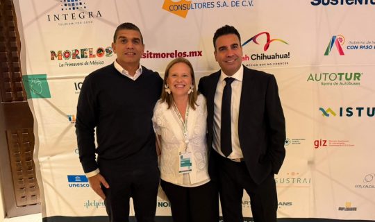 Panamá es galardonada en el Sustainable & Social Tourism Summit por la Eco-Ruta Tortuga